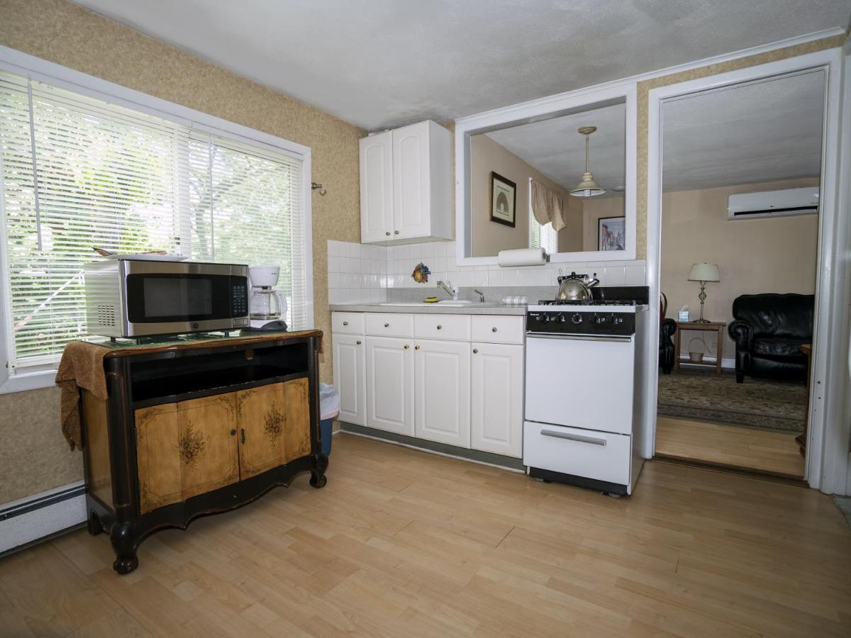 Hamptons Vacation Inn แฮมป์ตันเบย์ส ภายนอก รูปภาพ