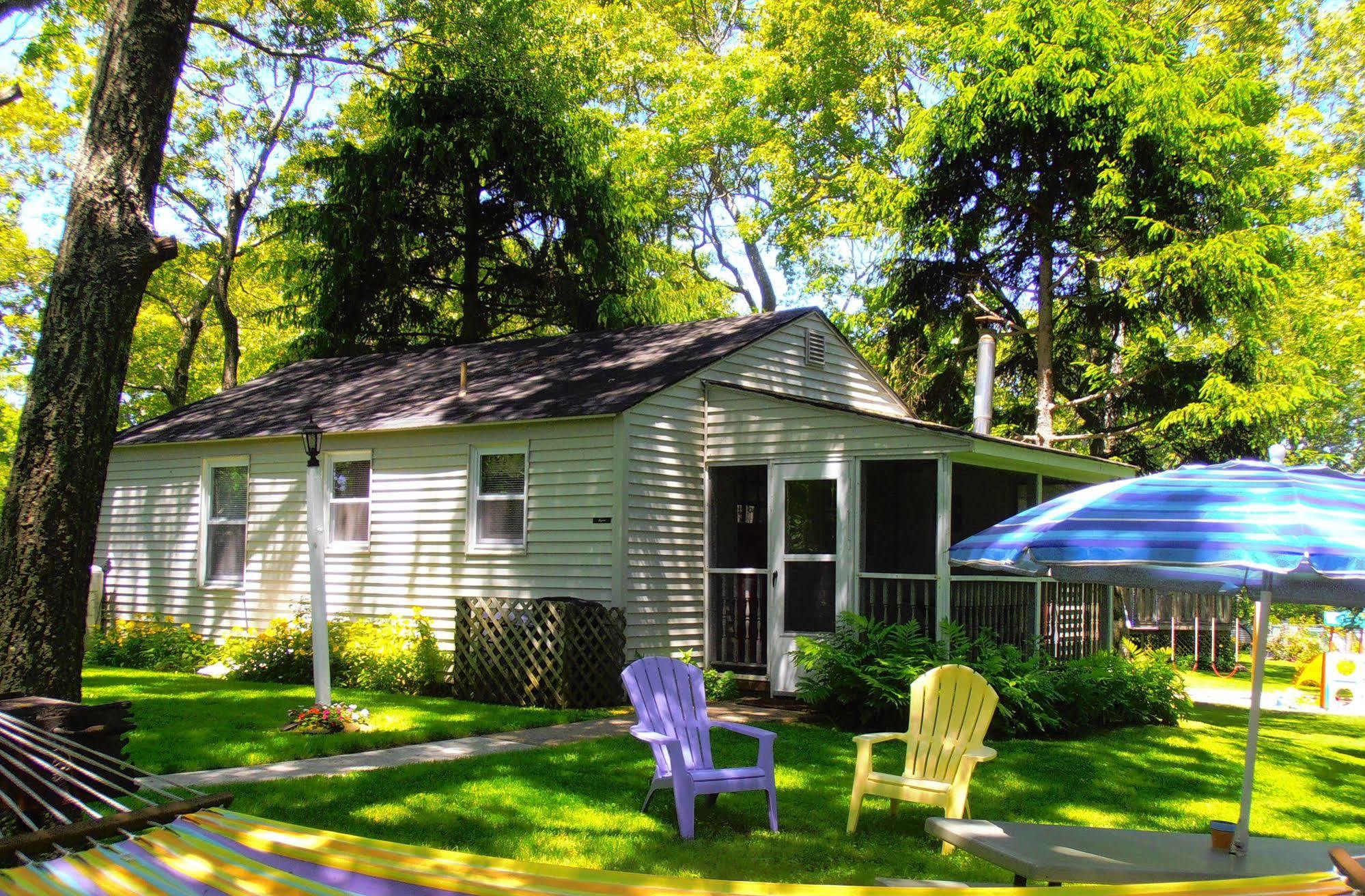 Hamptons Vacation Inn แฮมป์ตันเบย์ส ภายนอก รูปภาพ